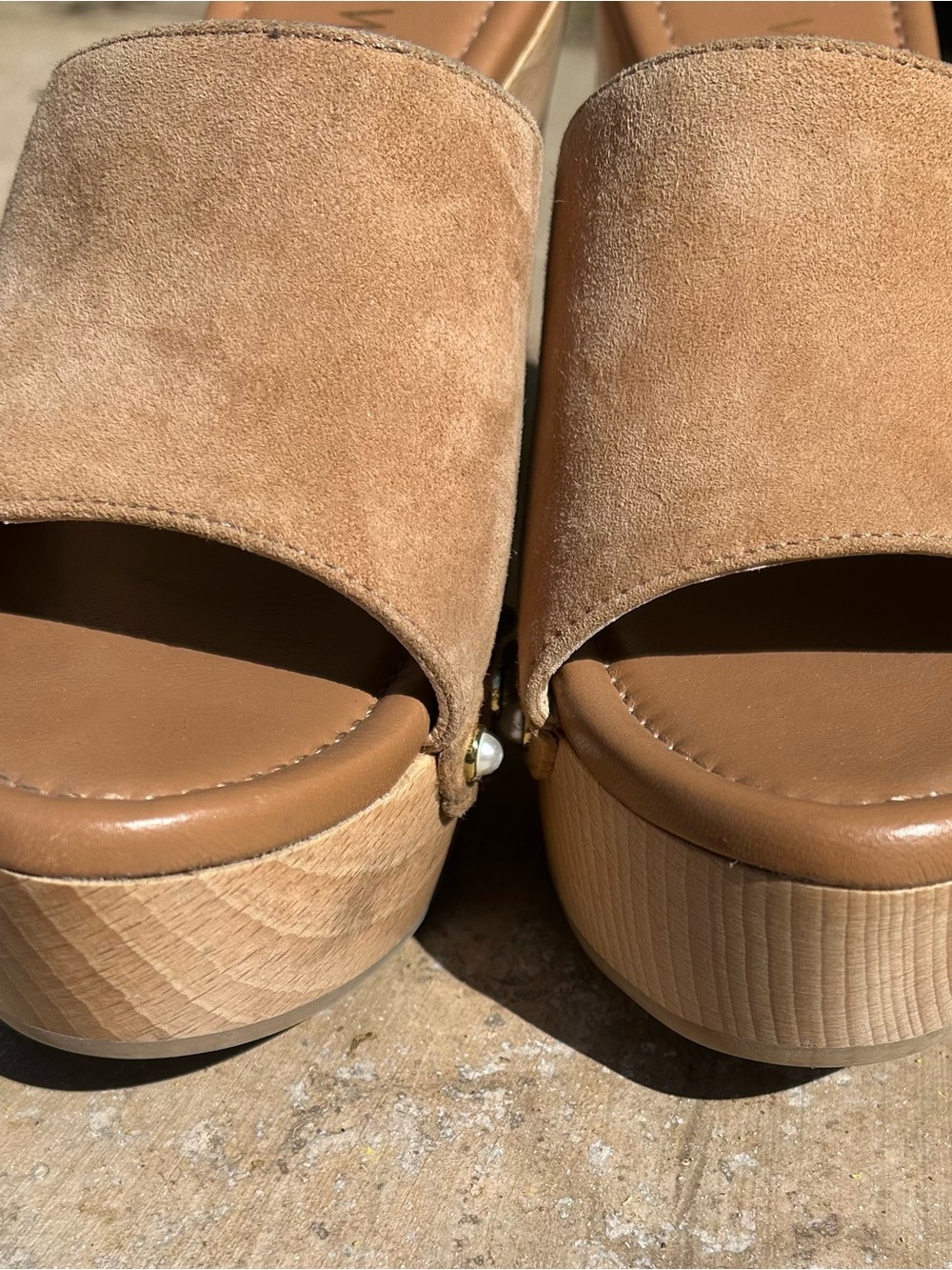 Stuart Weitzman Tan Suede Pearl-Trim Platform Mules - Picture 6 of 8